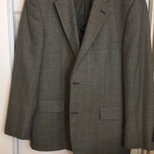 Men’s Sport Coat. Excellent condition. Hardly used